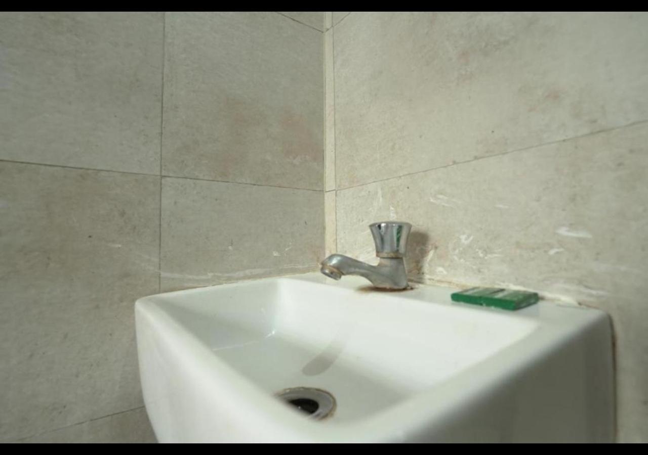 Hotel Sai Ganesh Lodging & Boarding By Wb Inn Titwala ภายนอก รูปภาพ