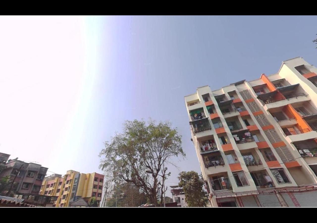 Hotel Sai Ganesh Lodging & Boarding By Wb Inn Titwala ภายนอก รูปภาพ